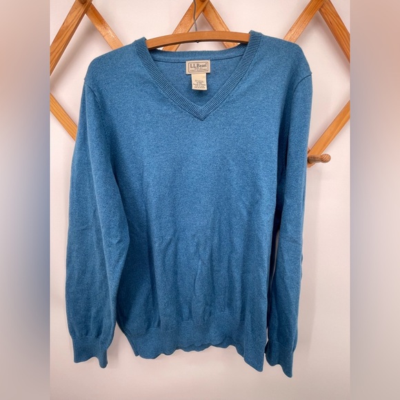 L.L. Bean Other - L.L. Bean Men's Blue V-Neck Cotton and Cashmere Sweater
